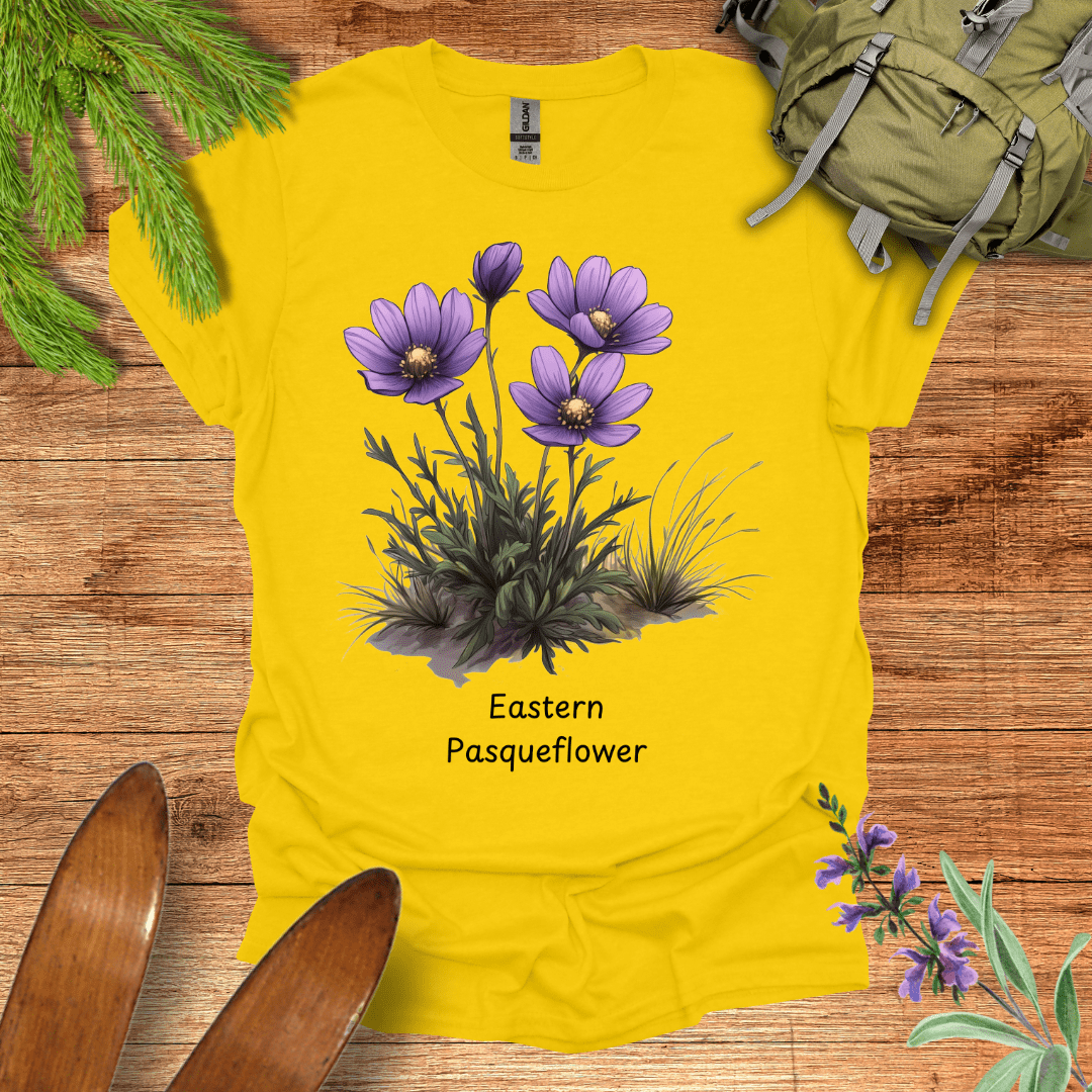 Eastern Pasqueflower Wildflower T-Shirt Daisy / S